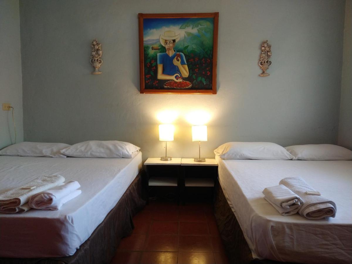 Harvest House Nicaragua Otel León Dış mekan fotoğraf