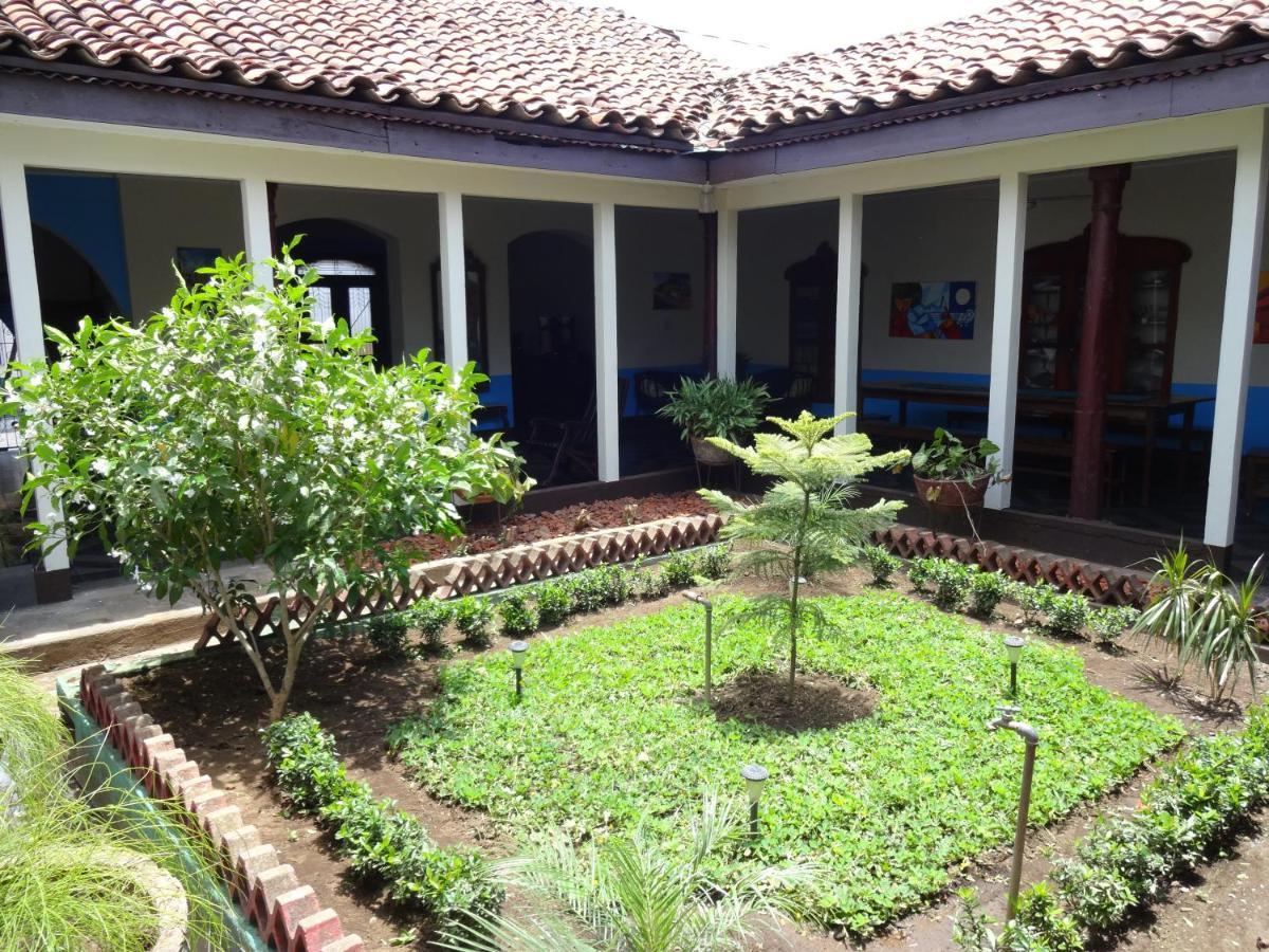 Harvest House Nicaragua Otel León Dış mekan fotoğraf